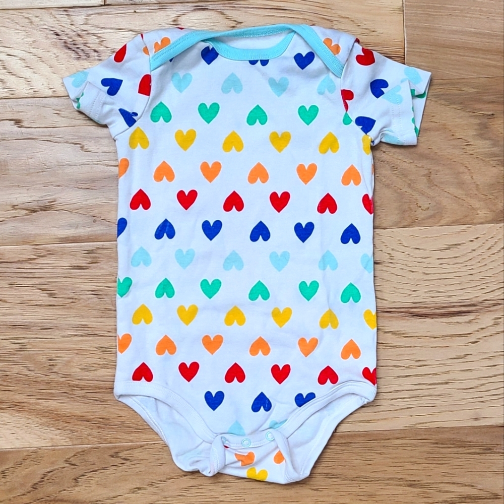 Rainbow heart onesie, 12-18 month